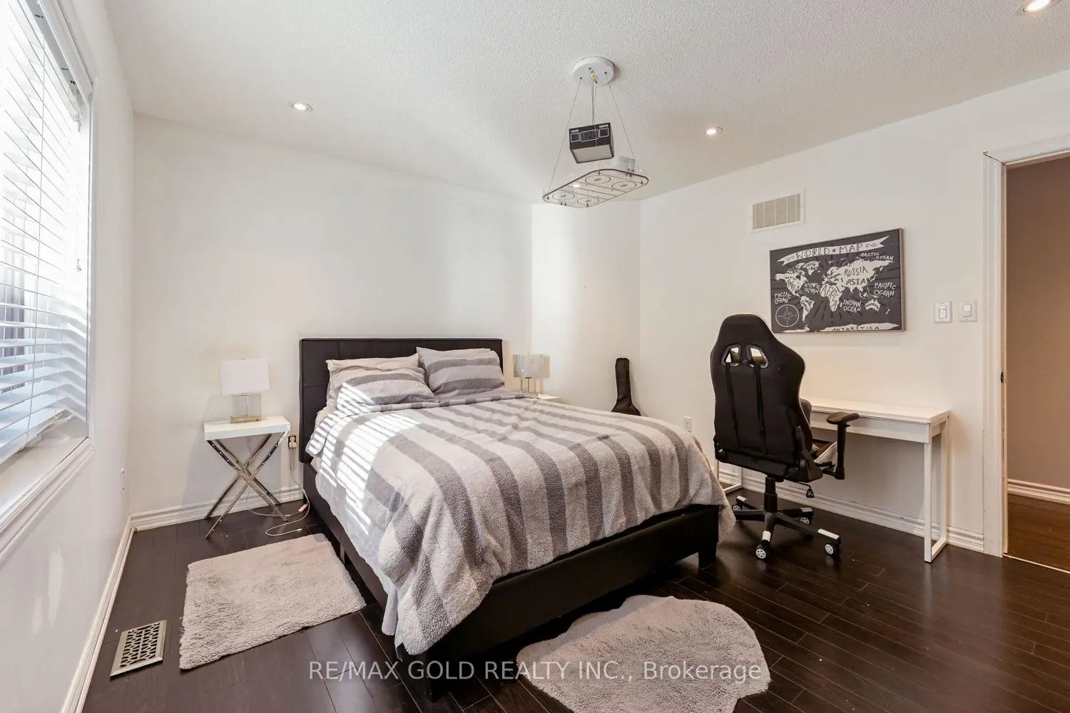 Additional image 11 of 59 Kalmia Road