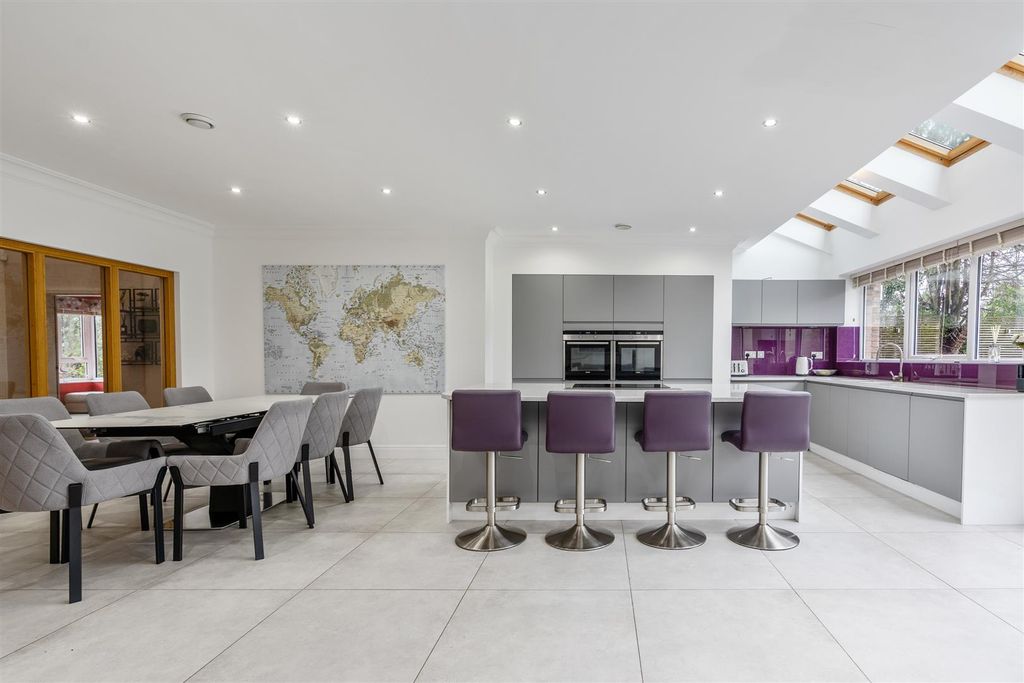 Additional image 6 of 7 bed detached house for saleWhitefields Road, Solihull B91