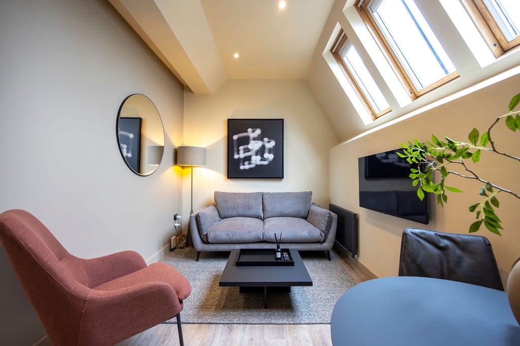 Additional image 2 of 1 Bed Flat, The Headrow, LS1, N1 7GU