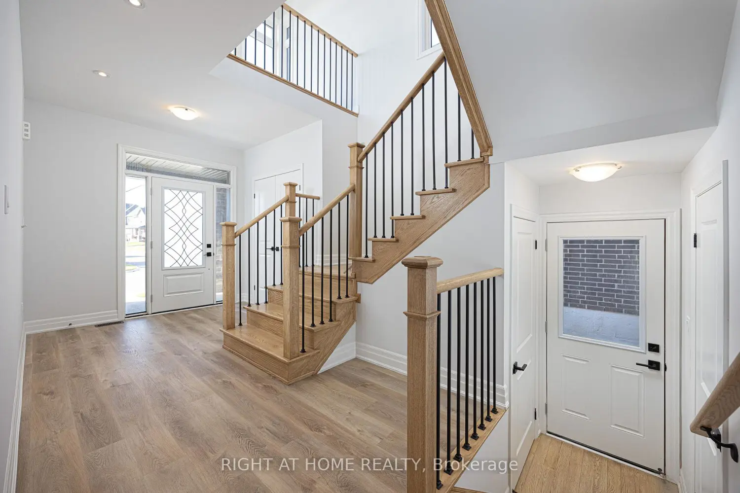 Additional image 2 of 8 Nicort Road