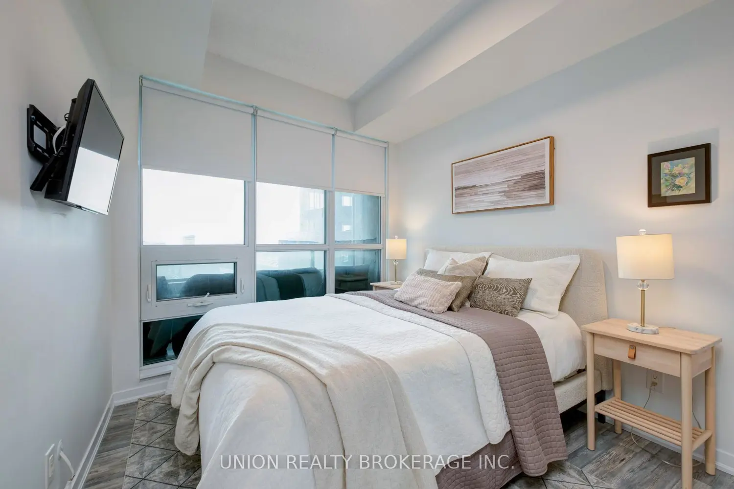 Additional image 8 of 150 East Liberty Street 506