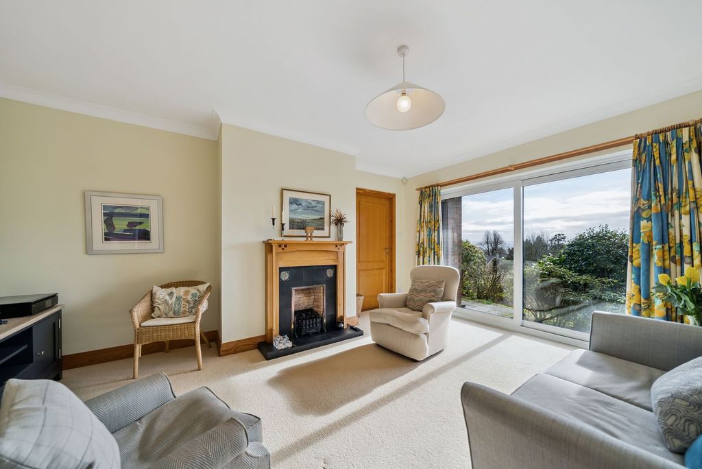 Additional image 9 of 5 bed detached house for saleBrambles, Upper Torwoodhill Road, Rhu G84