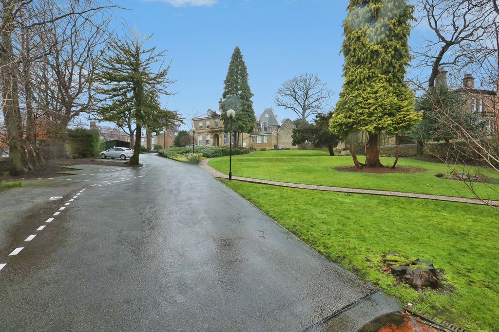 Additional image 30 of 3 bed flat for saleRanmoor Park Road, Sheffield S10
