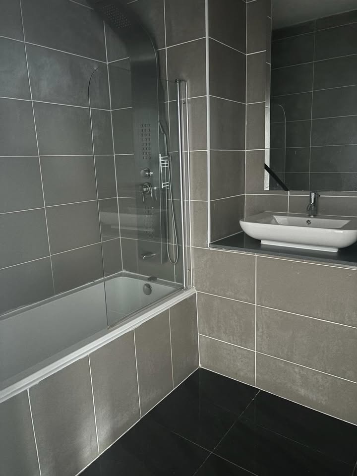 Additional image 8 of 1 Bed Flat, Hawthorns House, B66, N1 7GU