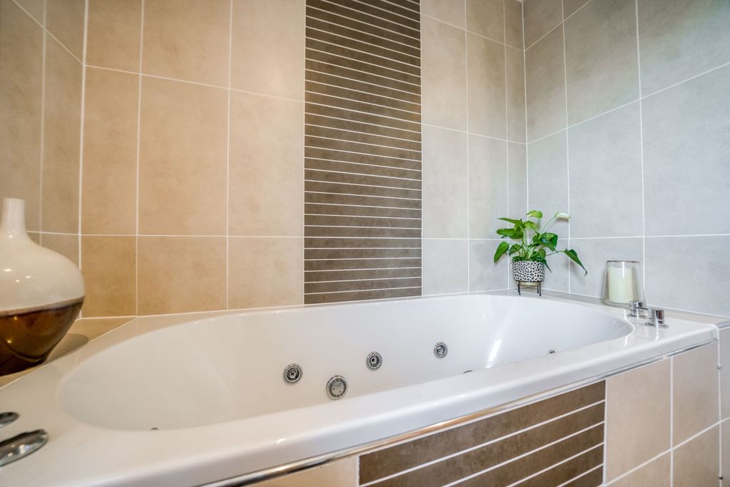 Additional image 23 of 5 bed detached house for sale2c Albert Street, Helensburgh G84