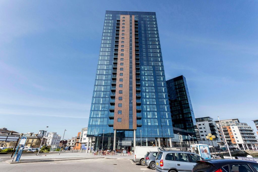 3 bed flat for saleThe Moresby, Southampton SO14