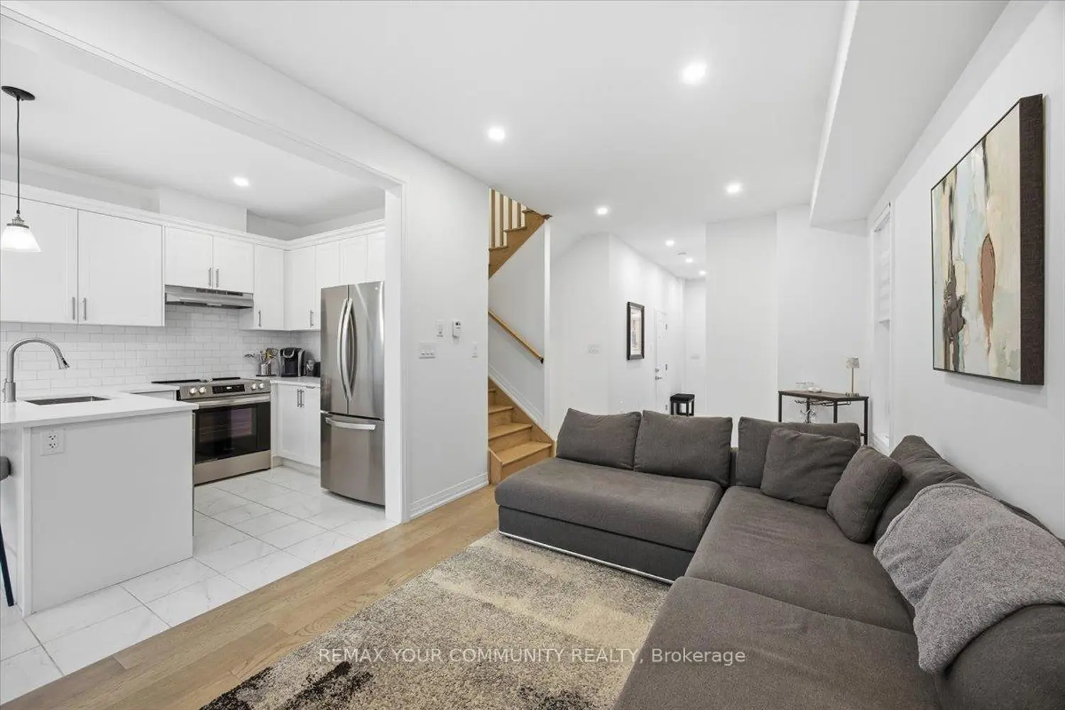 Additional image 7 of 76 Sagewood Avenue