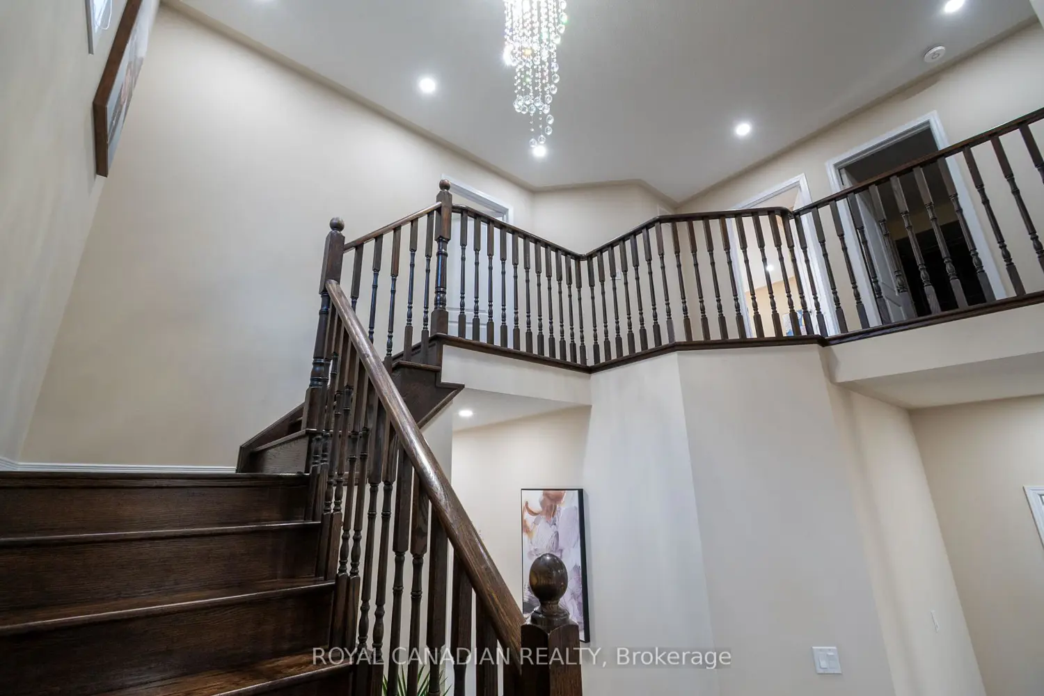 Additional image 8 of 213 Richardson Crescent