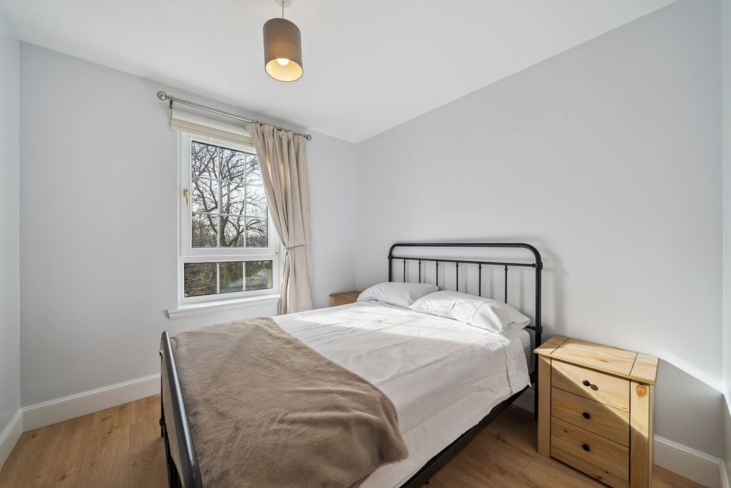 Additional image 16 of 2 bed flat for saleFlat 11, 1 Braid Avenue, Cardross G82