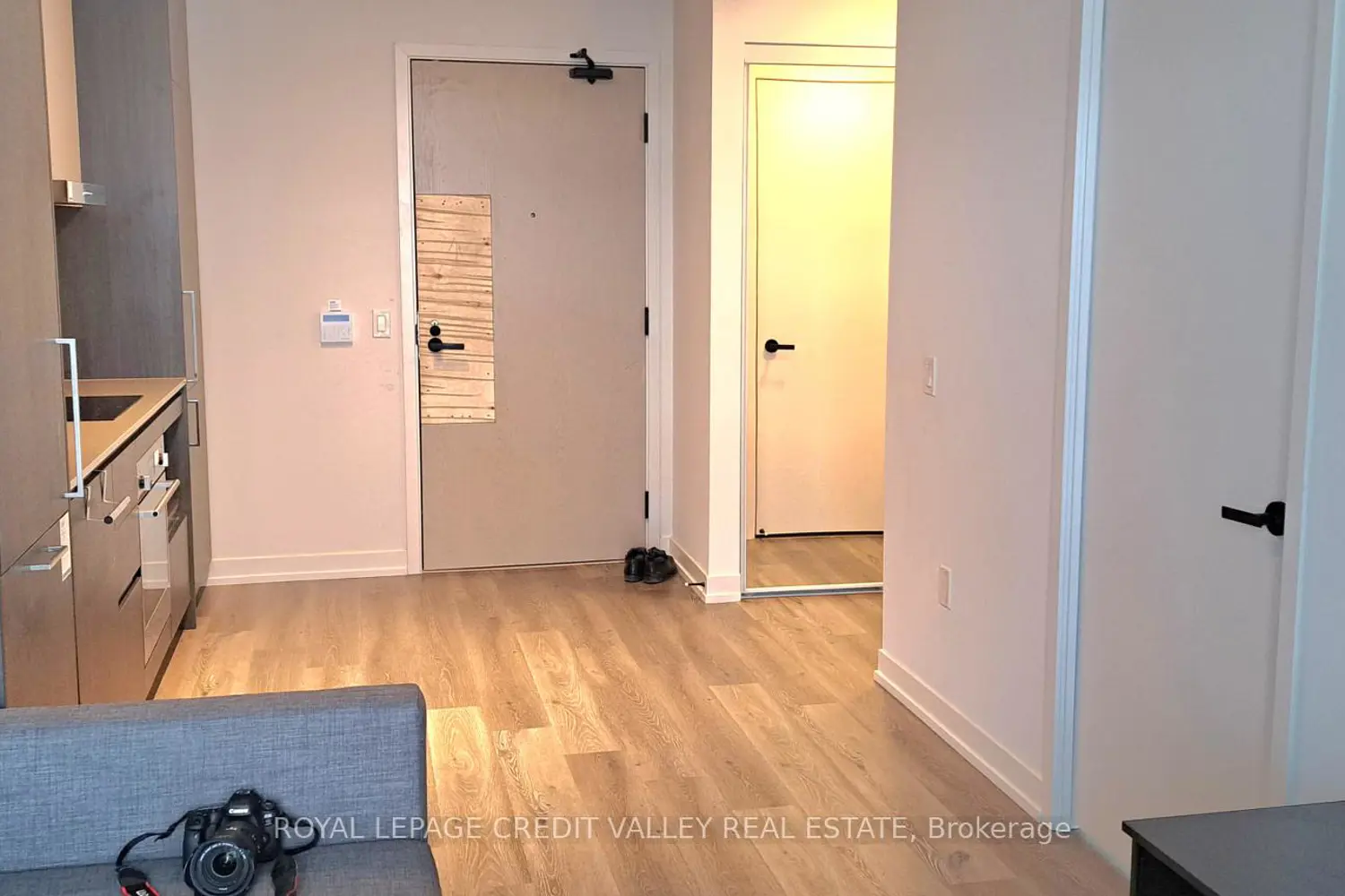 Additional image 19 of 225 Commerce Street 6210