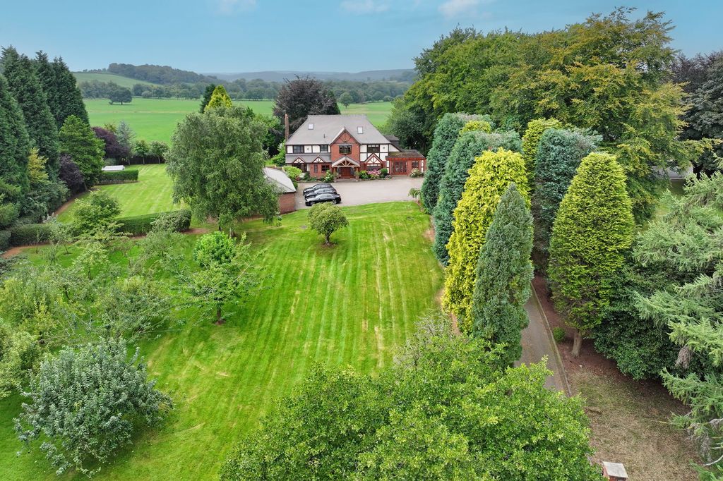 Additional image 5 of 7 bed detached house for saleShut Lane Head, Butterton ST5