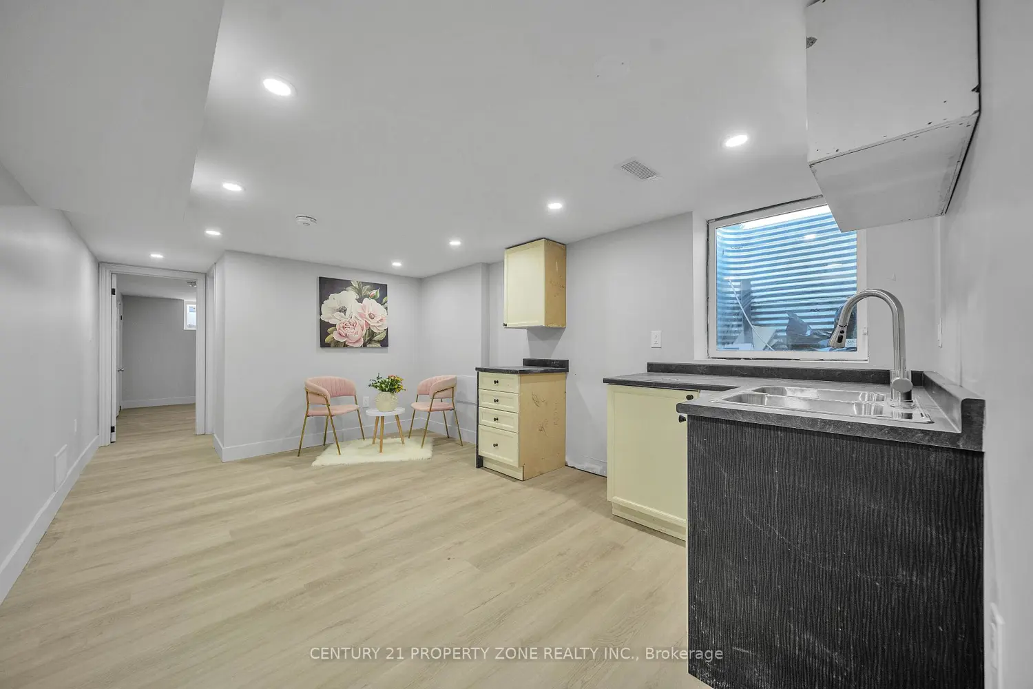 Additional image 12 of 102 Prince Charles Drive