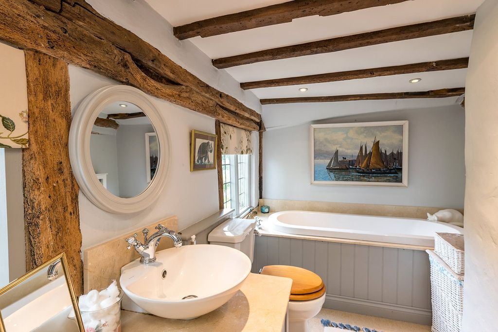 Additional image 12 of 5 bed detached house for saleStation Road, Kintbury, Hungerford, Berkshire RG17