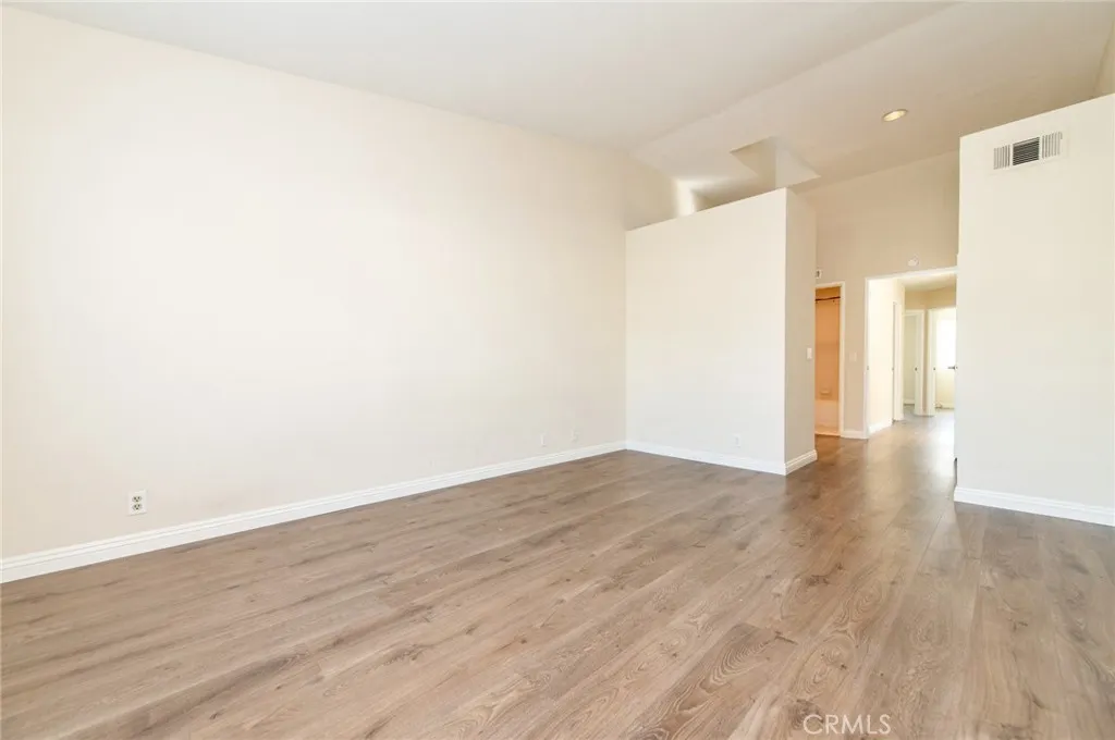 Additional image 50 of 72 Almador, Irvine, CA 92614