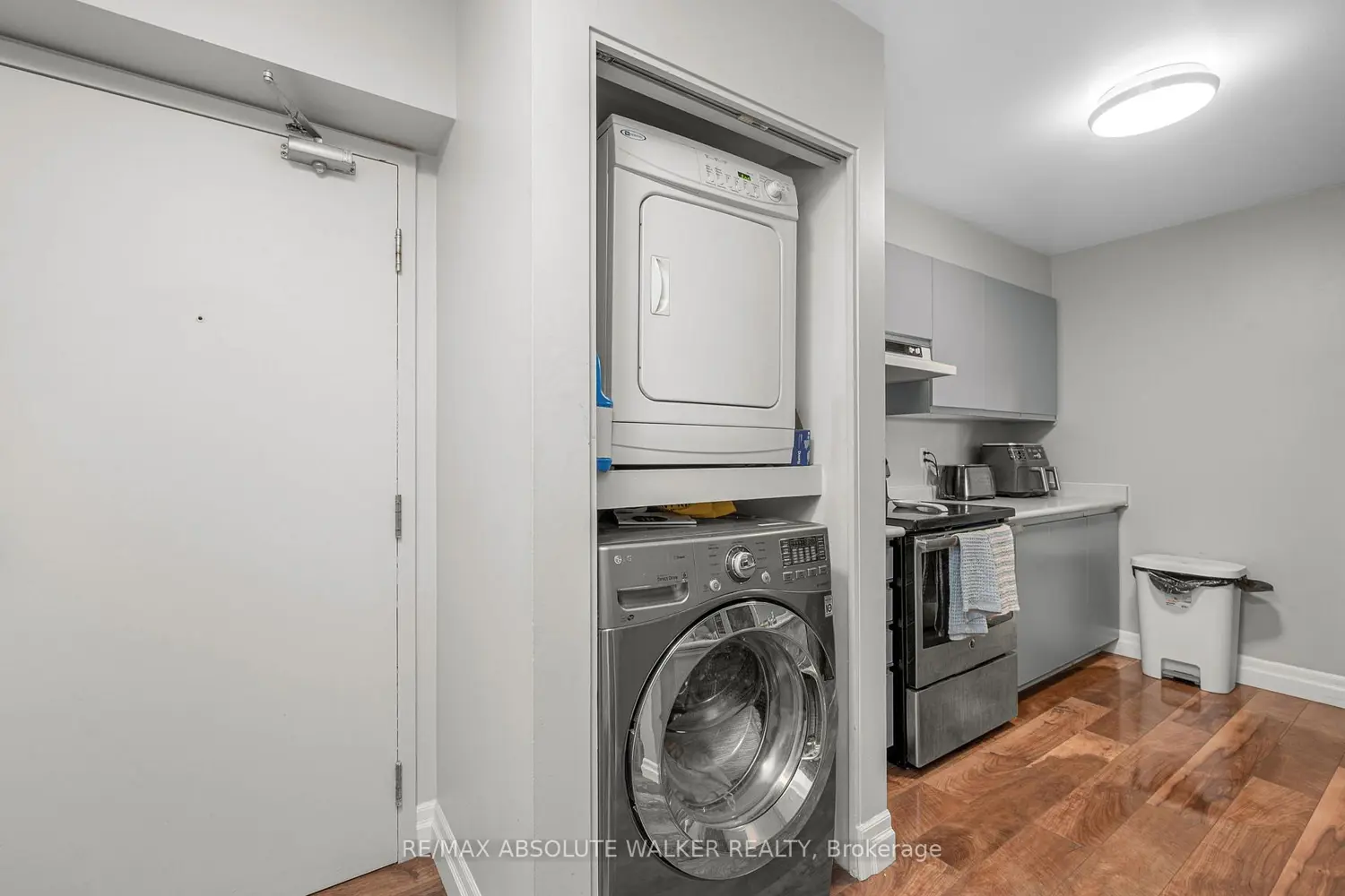 Additional image 16 of 250 Brittany Drive 318