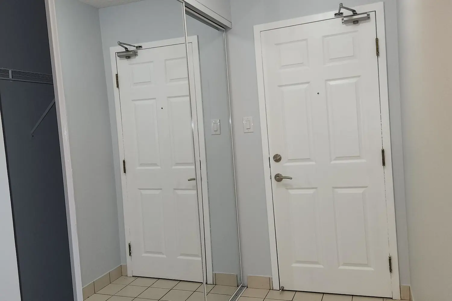 309 Major Mackenzie Drive 513 photo 5