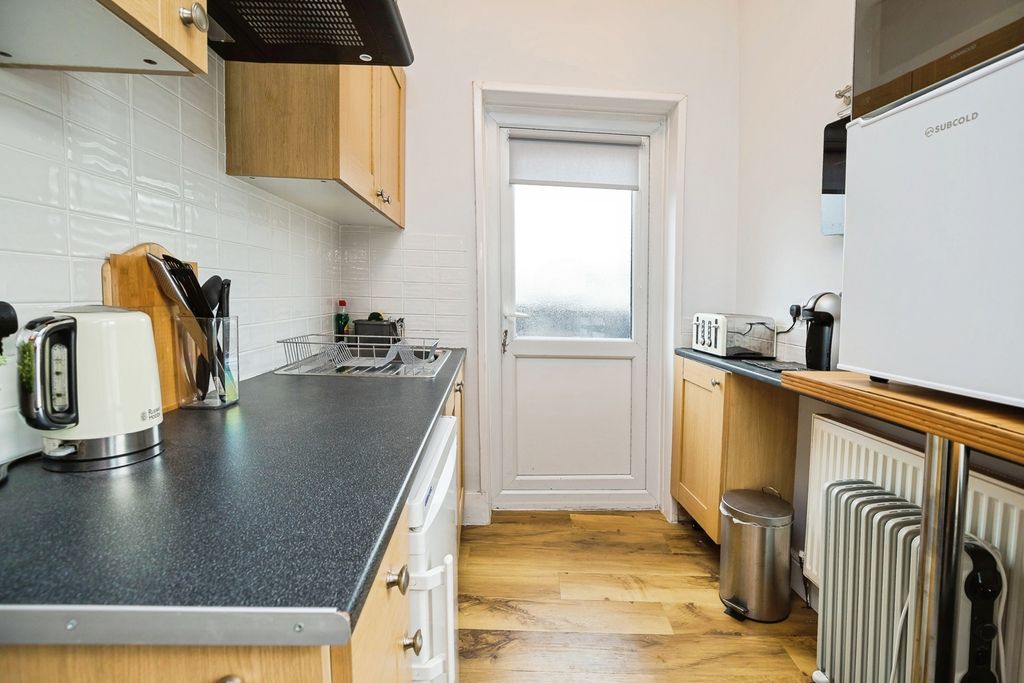 Additional image 18 of 5 bed flat for saleCrane Street, Cefn Mawr, Wrexham LL14