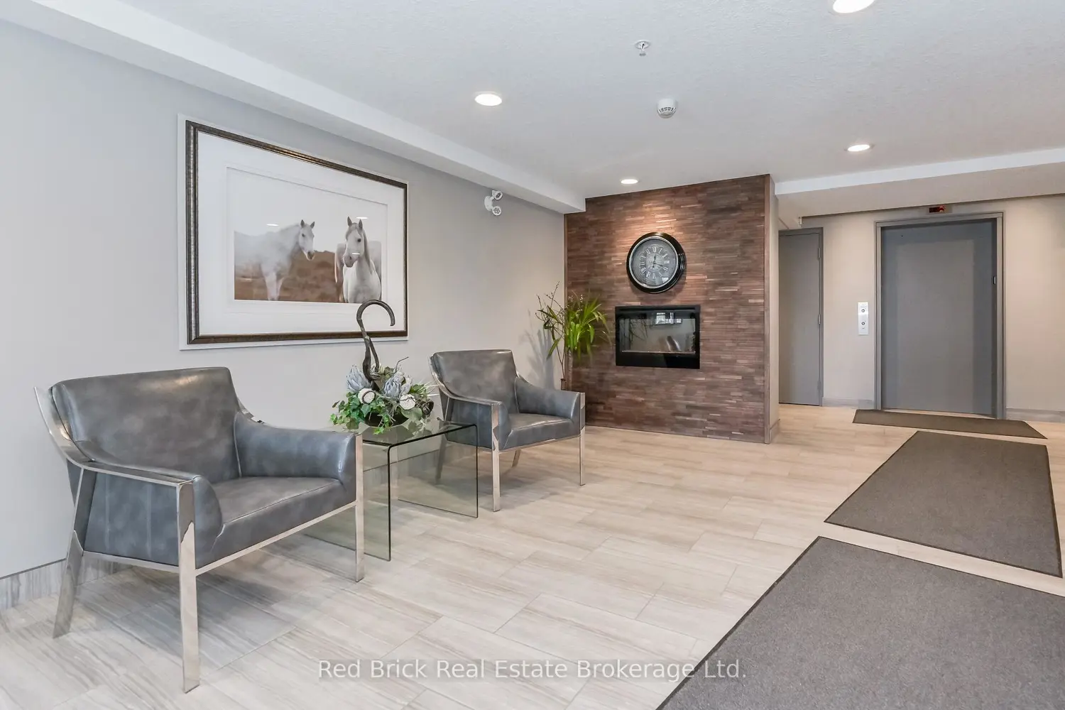 6492 Gerrie Road 207 photo 5