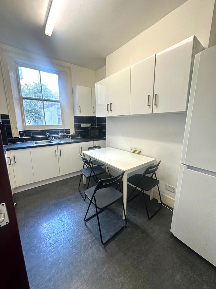 Additional image 10 of Room in a Shared House, London, E1, N1 7GU