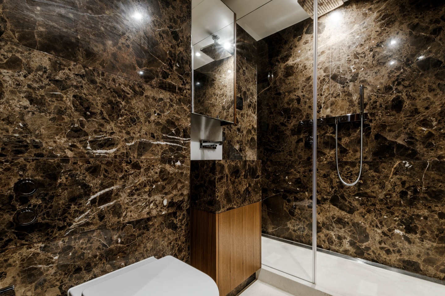 Additional image 7 of 2 Bed Flat, Waterfront Drive, SW10, N1 7GU