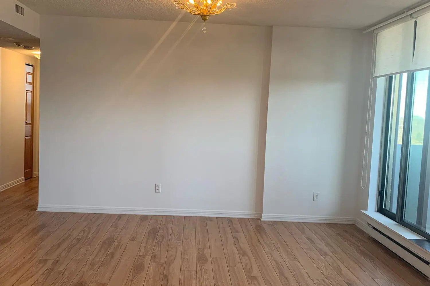 Additional image 4 of 200 Lafontaine Avenue 901