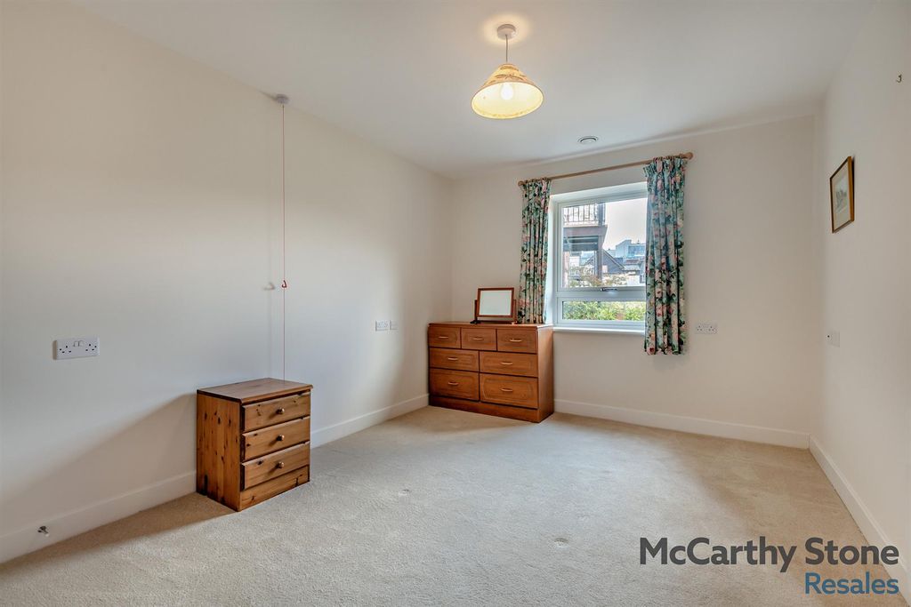 Additional image 7 of 2 bed flat for saleMonument Place, Endless Street, Salisbury SP1