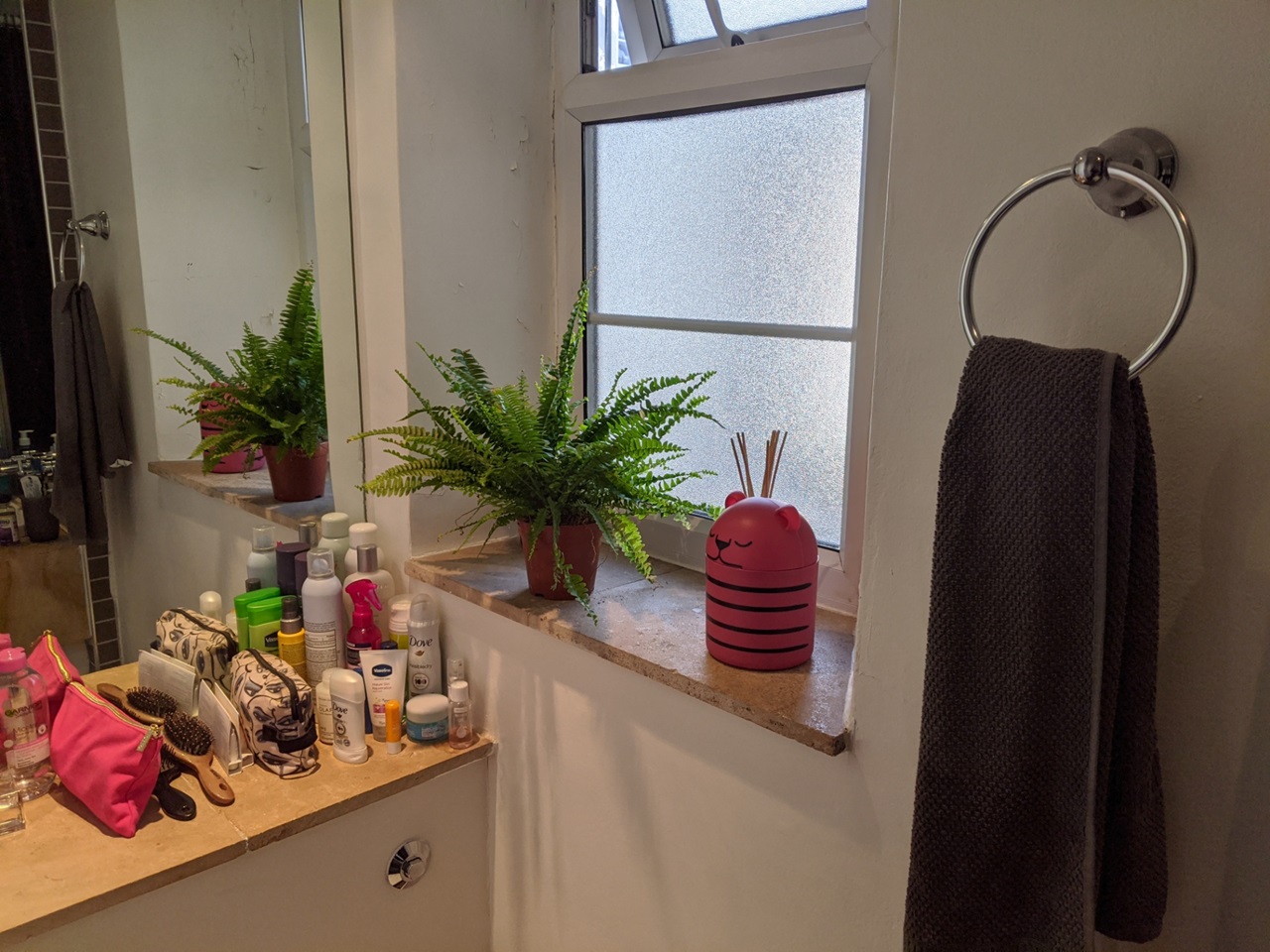 Additional image 5 of 1 Bed Flat, De Beauvoir Court, N1, N1 7GU