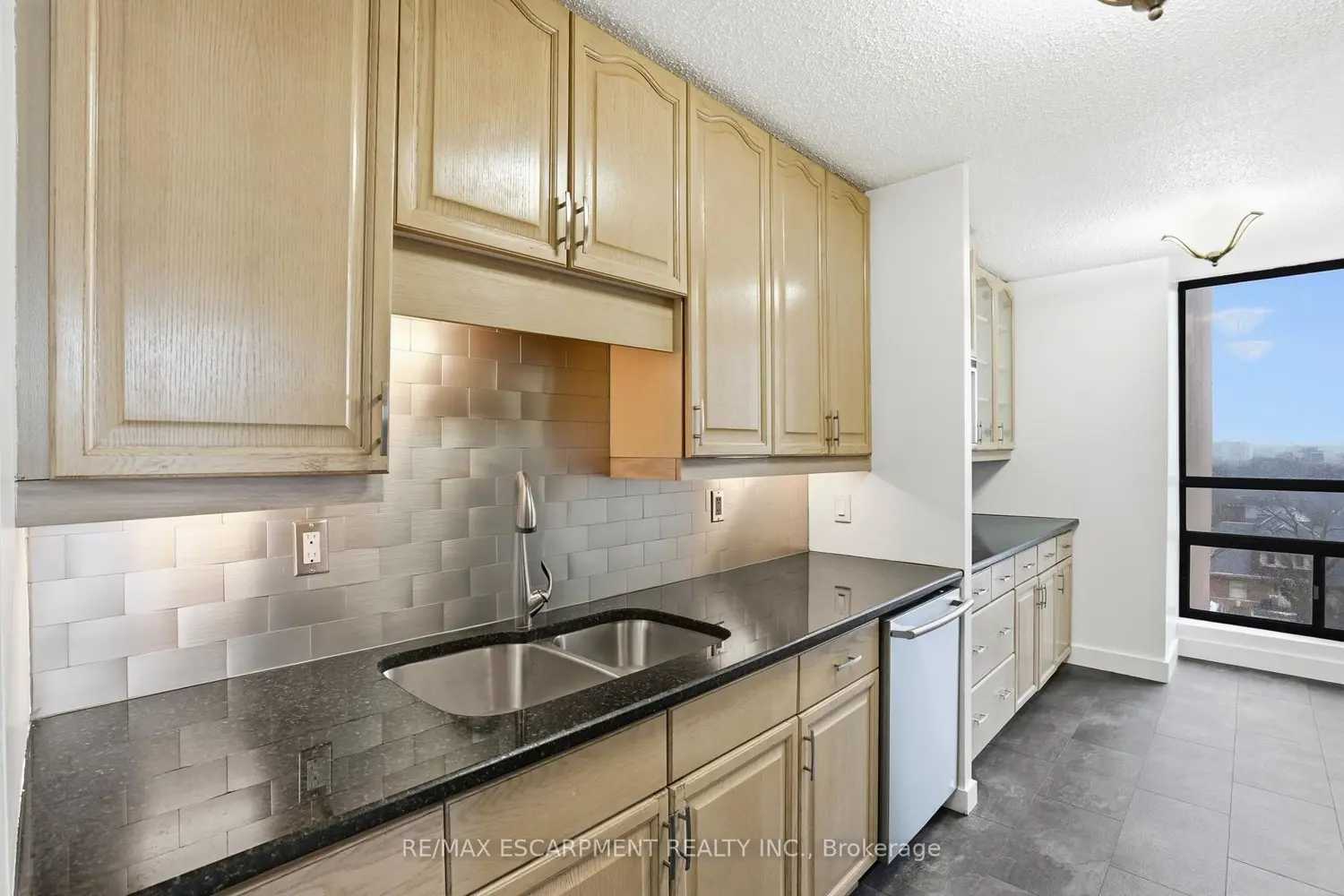 Additional image 7 of 222 Jackson Street 606