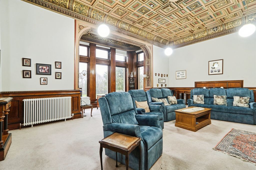 Additional image 9 of 3 bed flat for saleSpenfield Court, Leeds LS16