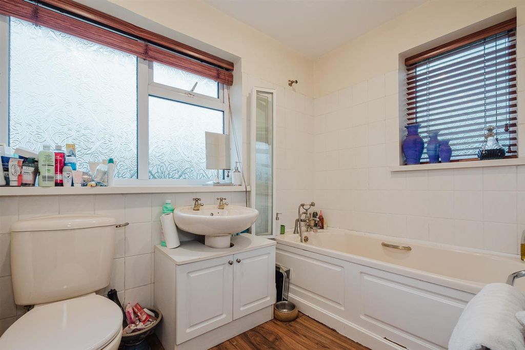 Additional image 12 of 3 bed semi-detached house for saleConway Close, Knutsford WA16