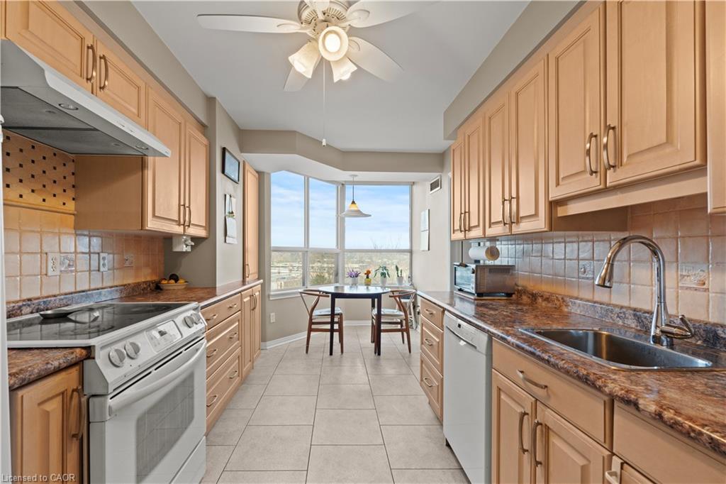 Additional image 6 of 702-3 Towering Heights Boulevard, St. Catharines, ON, L2T 4A4