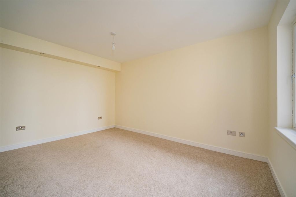 Additional image 16 of 3 bed flat for saleMortimer Street, Monifieth DD5