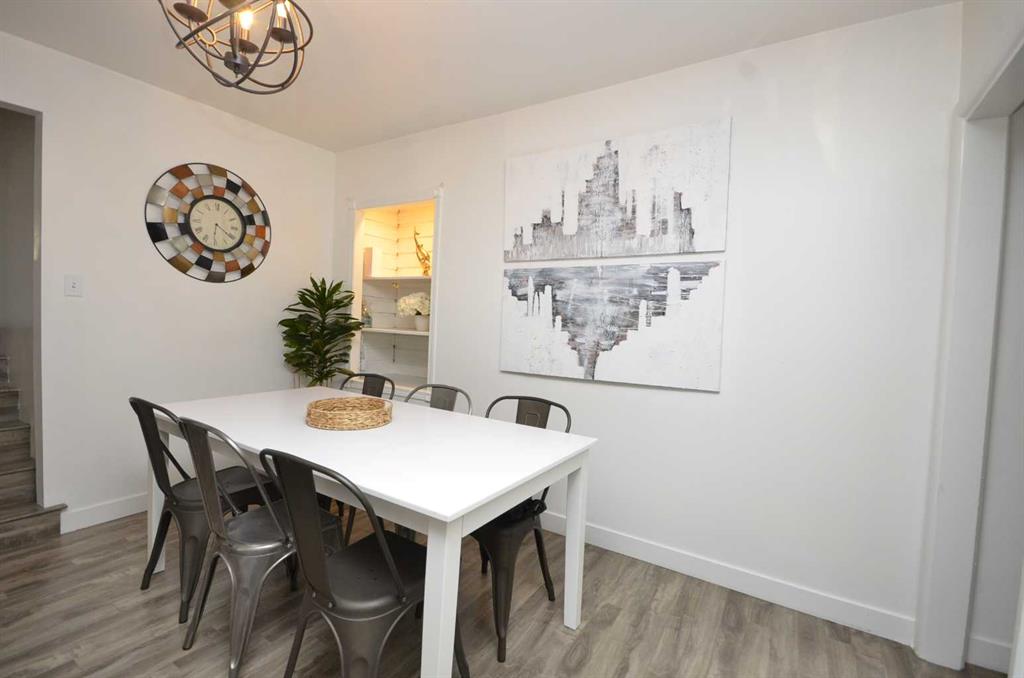 Additional image 6 of 2412 35 Street SE, Calgary, AB, T2B 0X3