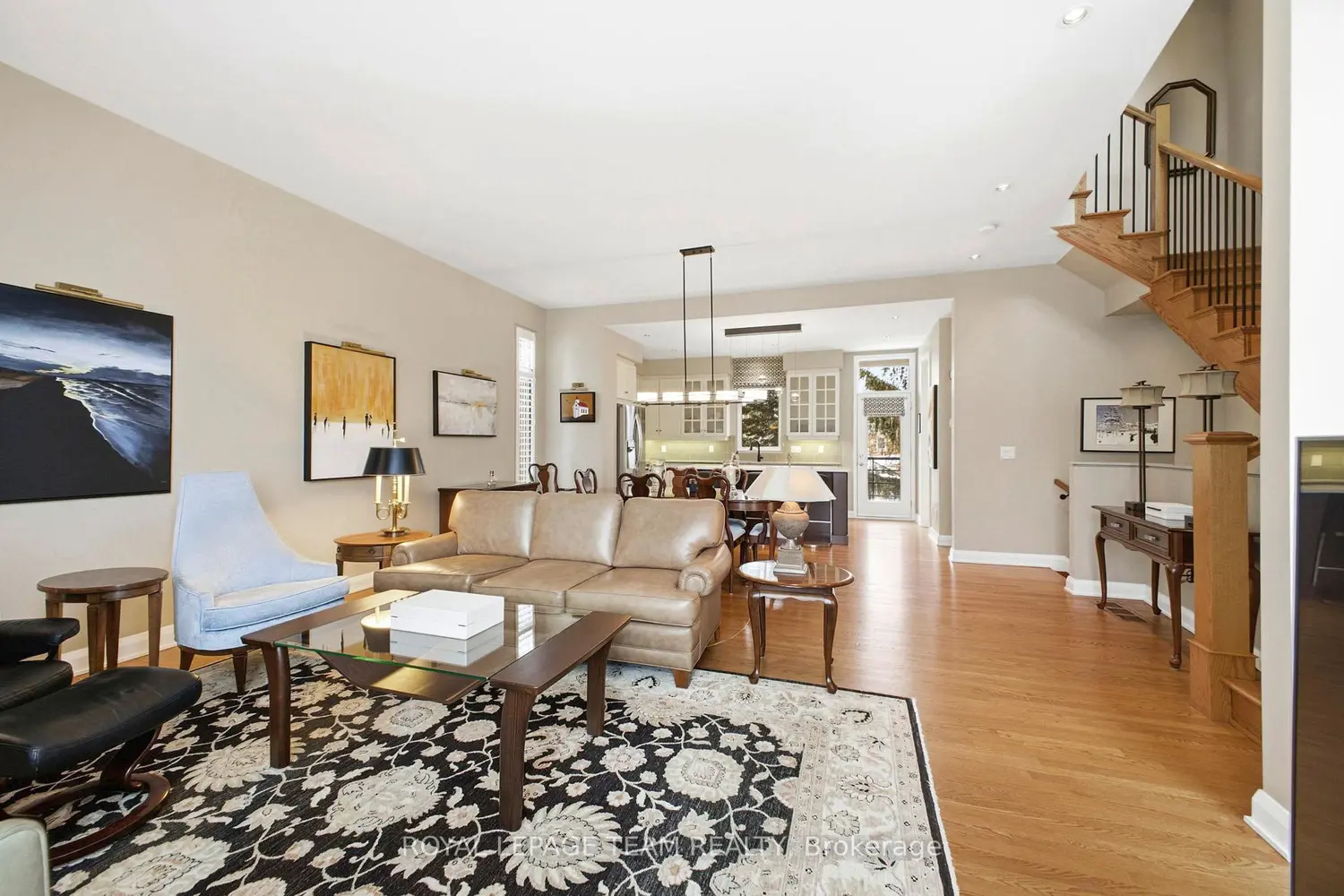 Additional image 6 of 418 Mayfair Avenue