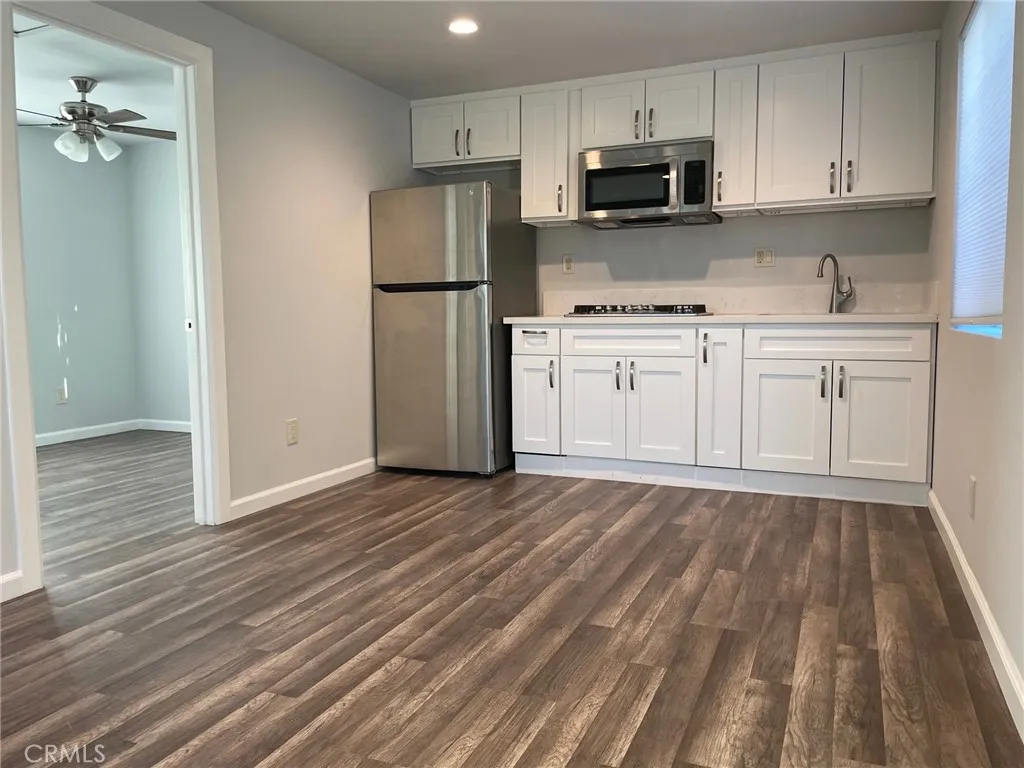 Additional image 15 of 18927 Erwin Street, Tarzana, CA 91335