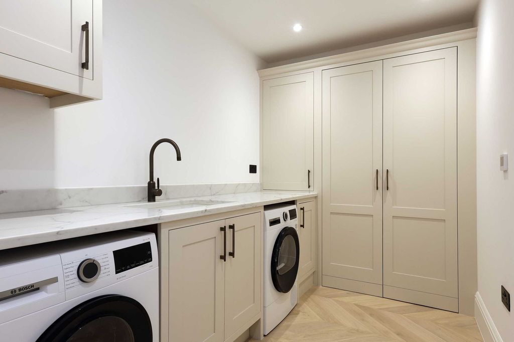 Additional image 8 of 2 bed flat for saleLedborough Lane, Beaconsfield HP9