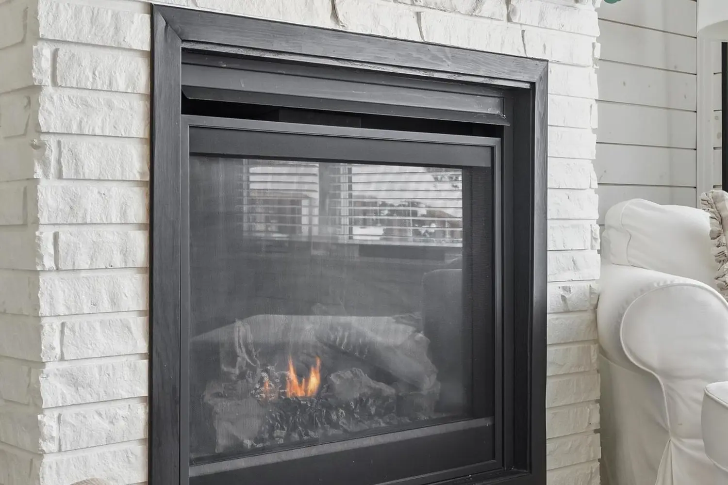 Additional image 5 of 920 Barry Avenue