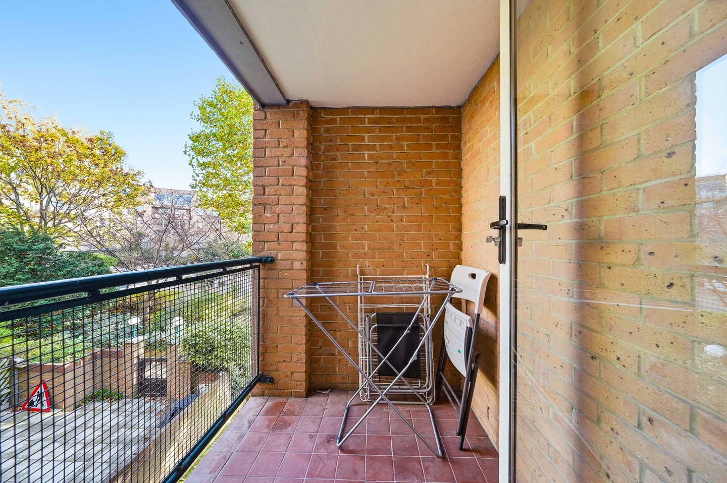 Additional image 17 of 2 Bed Flat, China Court, E1W, N1 7GU