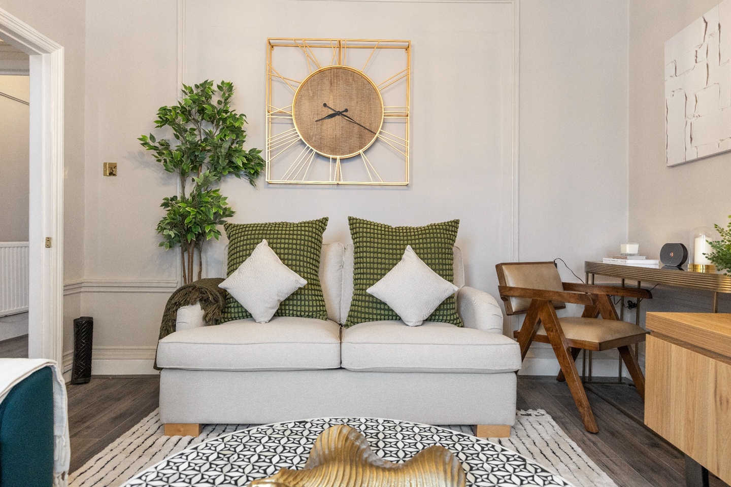 Additional image 2 of 5 Bed Detached House, New Road, E1, N1 7GU