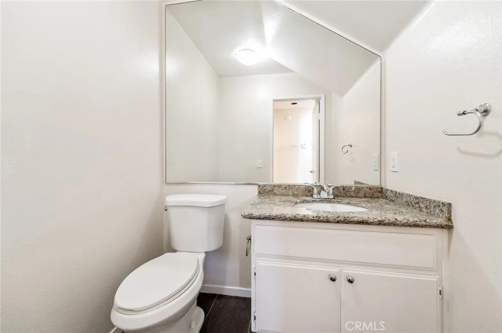 Additional image 15 of 72 Almador, Irvine, CA 92614