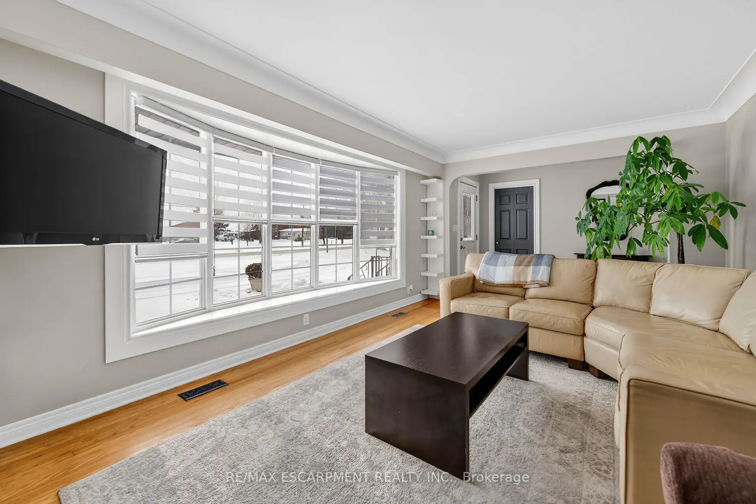 Additional image 5 of 163 Rainham Road