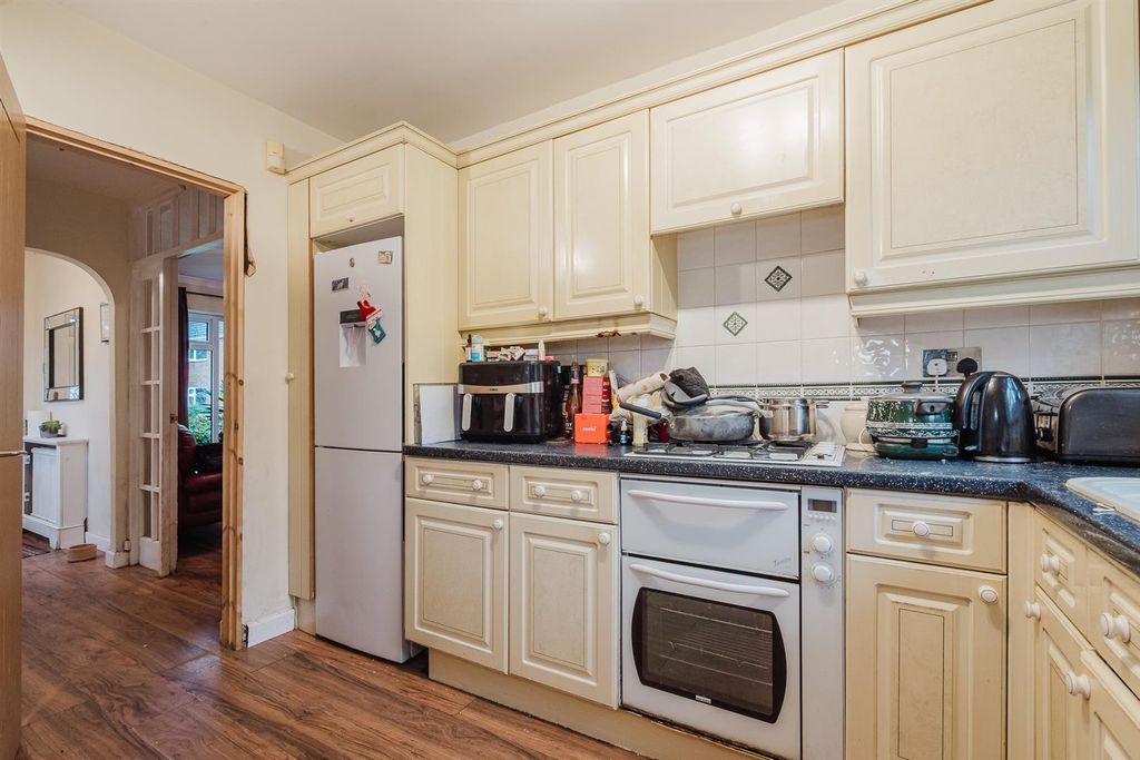 Additional image 5 of 3 bed semi-detached house for saleConway Close, Knutsford WA16