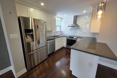 Additional image 8 of 202-1415 Ghent Avenue, Burlington, ON, L7S 1X4