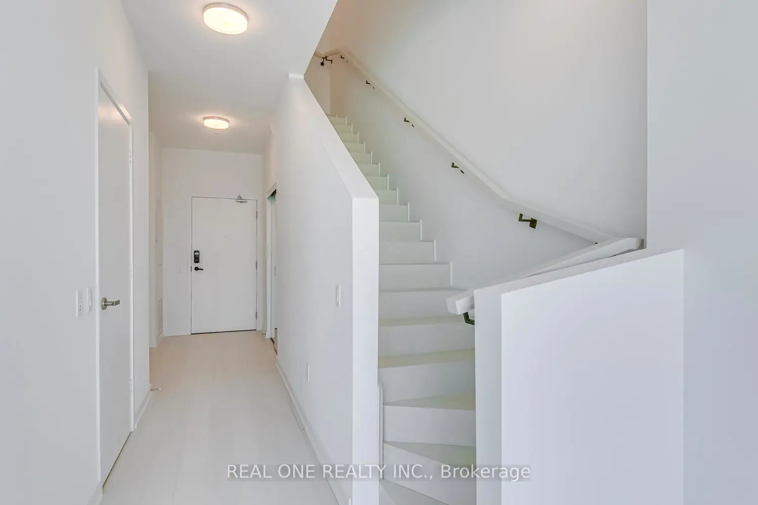 Additional image 9 of 3883 Quartz Road 6015