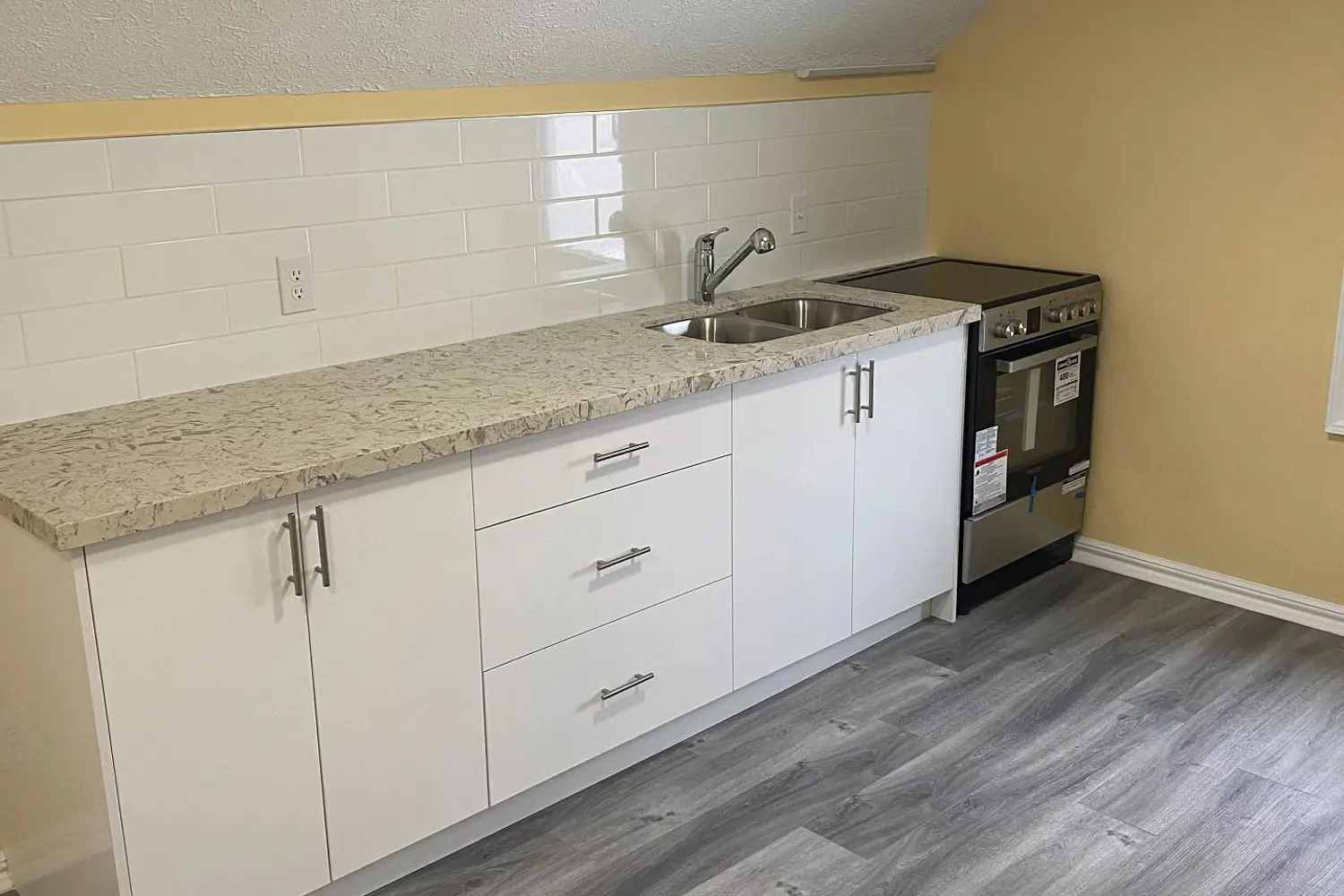 Additional image 9 of 582 Garafraxa Street