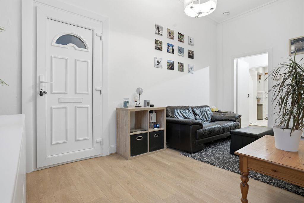 Additional image 3 of 2 bed flat for saleQueen Street, Alva FK12
