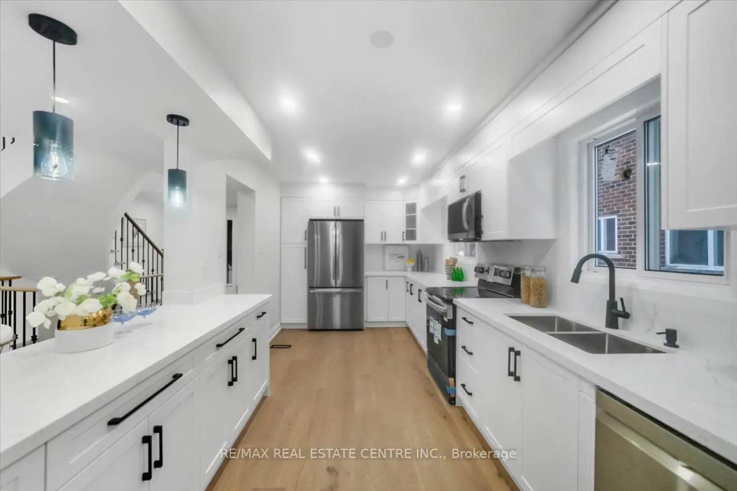 Additional image 5 of 972 Deer Run