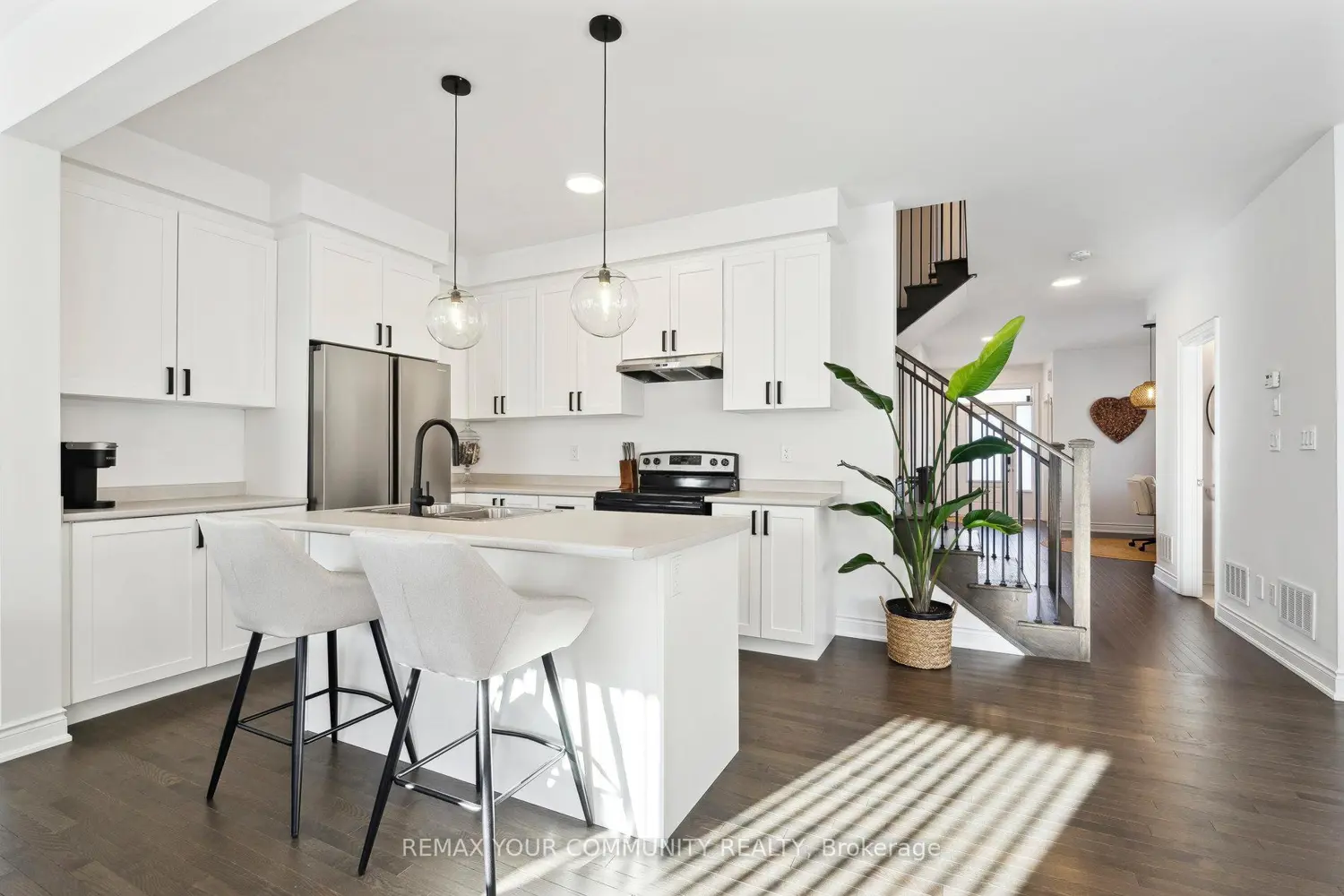 Additional image 11 of 9 Lisa Street