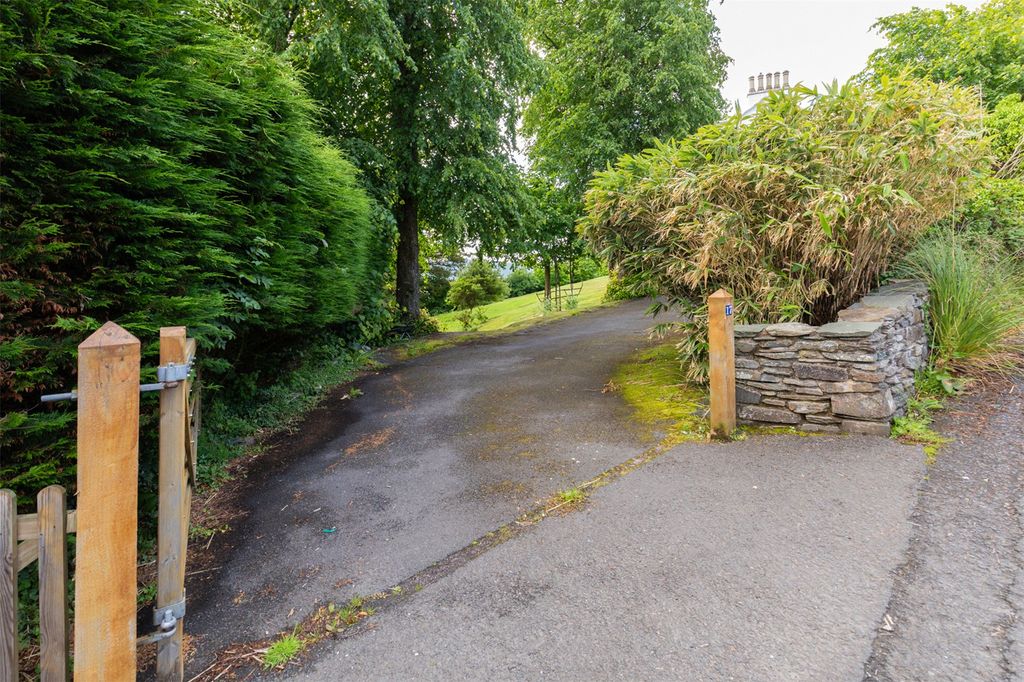 Additional image 4 of 9 bed detached house for sale17 Ardmory Road, Rothesay, Isle Of Bute, Argyll And Bute PA20