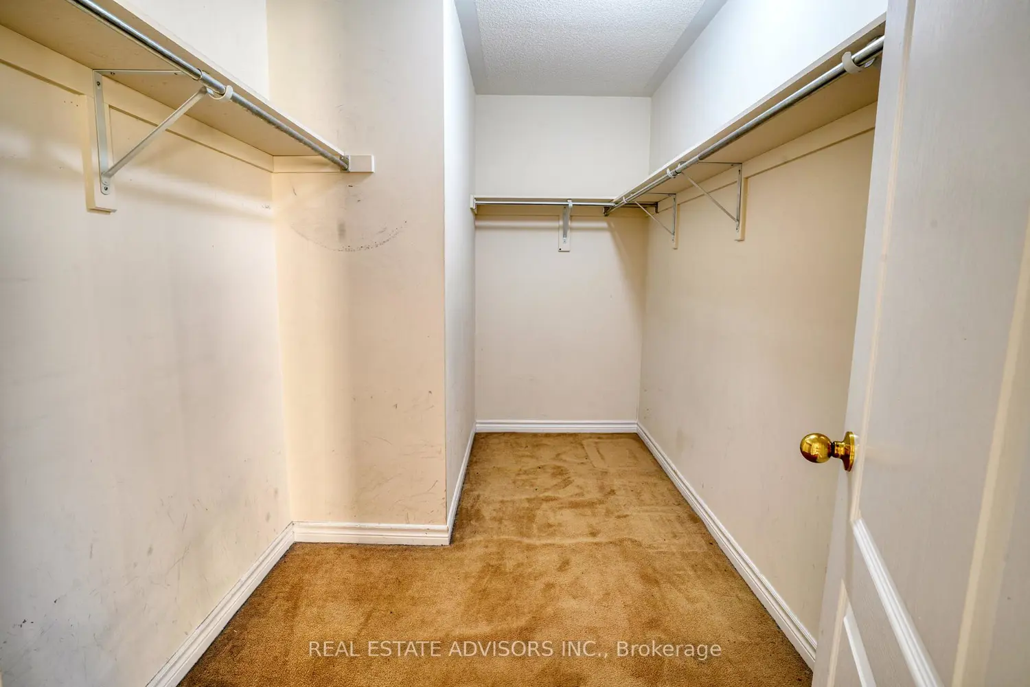 Additional image 9 of 3208 Countess Crescent